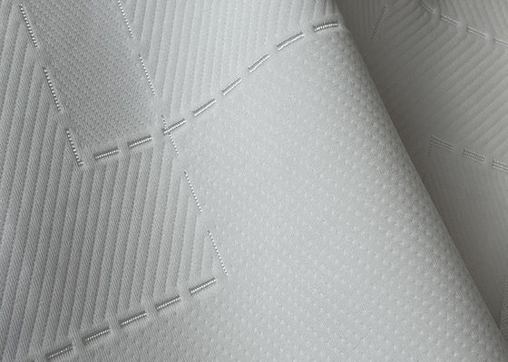 İplik Boyalı Polyester Yatak Kumaş Jakarlı 100 Polyester Örme Kumaş
